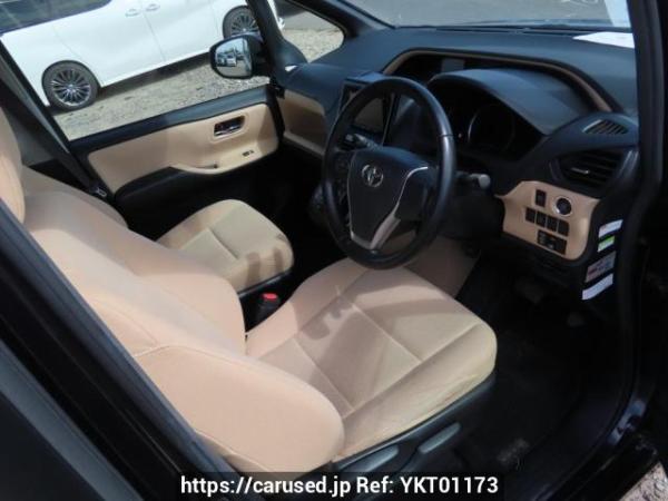 Used 2014 AT toyota noah ZRR80G Image[13]