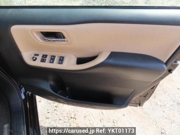 Used 2014 AT toyota noah ZRR80G Image[34]