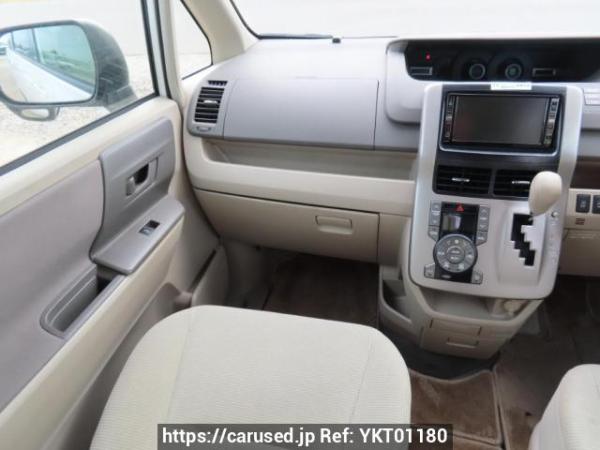 Used 2008 AT toyota noah ZRR70G Image[24]