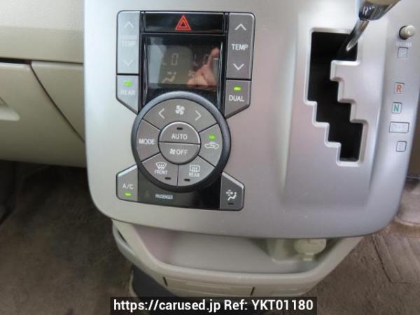 Used 2008 AT toyota noah ZRR70G Image[31]