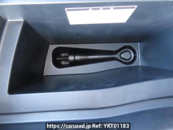 Used 2014 AT toyota harrier ZSU60W Image[42]