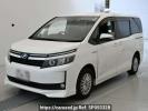Toyota Voxy ZWR80G