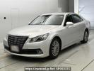 Toyota Crown Hybrid AWS210