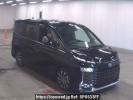Toyota Voxy ZWR90W