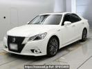 Toyota Crown Hybrid AWS210