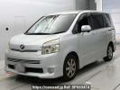 Toyota Voxy ZRR70W