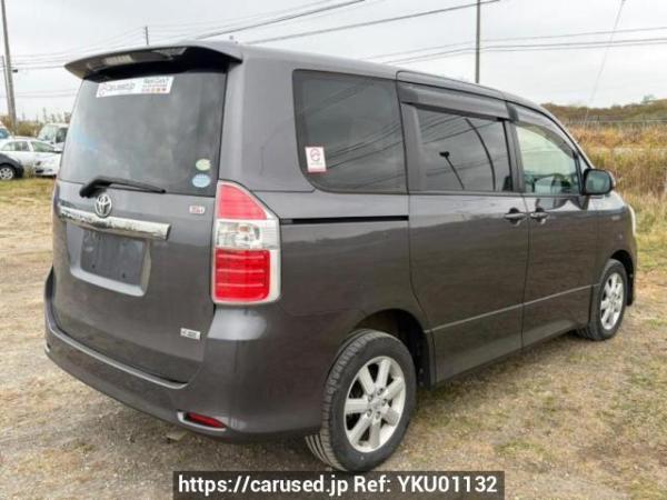 Used 2007 AT toyota noah ZRR75W Image[5]