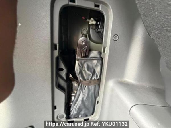 Used 2007 AT toyota noah ZRR75W Image[30]