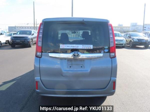 Used 2015 AT toyota noah ZRR85G Image[5]