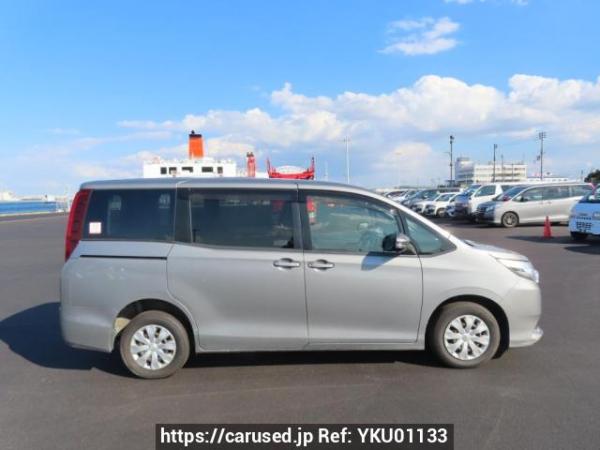 Used 2015 AT toyota noah ZRR85G Image[7]