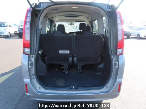 Used 2015 AT toyota noah ZRR85G Image[8]