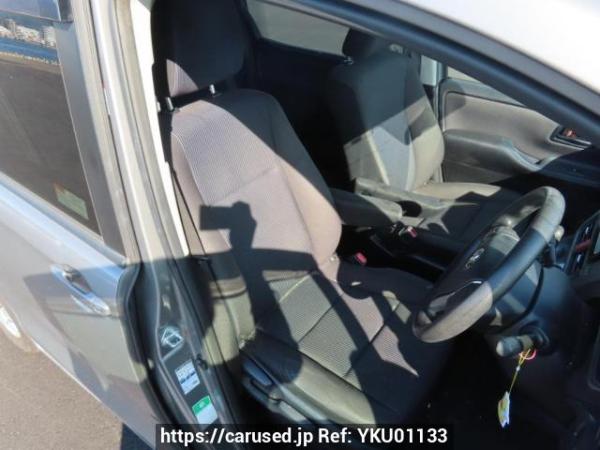 Used 2015 AT toyota noah ZRR85G Image[14]