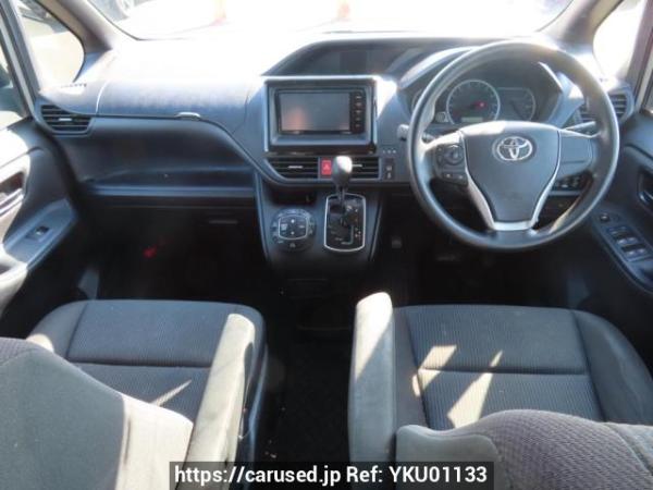 Used 2015 AT toyota noah ZRR85G Image[23]