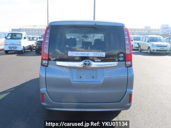Used 2015 AT toyota noah ZRR80G Image[5]