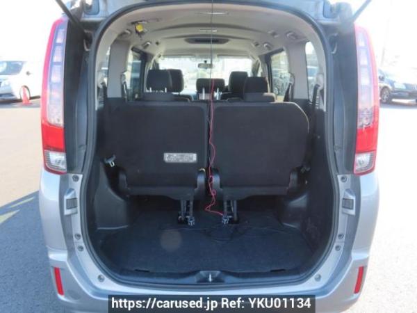 Used 2015 AT toyota noah ZRR80G Image[8]