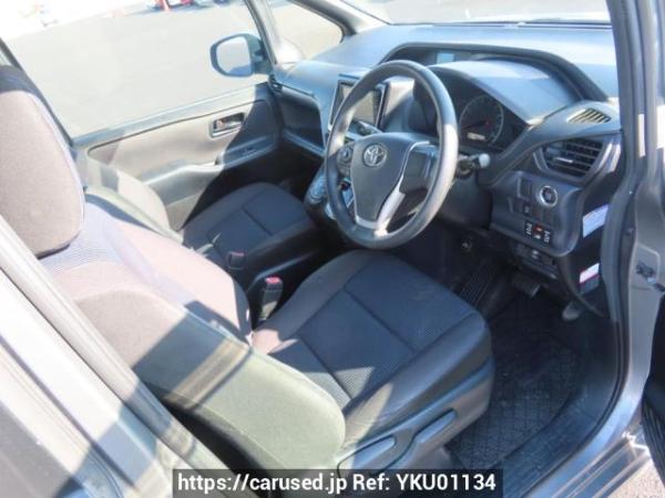 Used 2015 AT toyota noah ZRR80G Image[13]