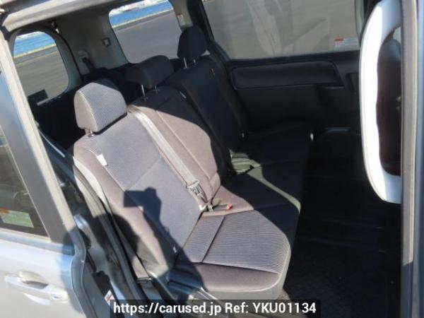 Used 2015 AT toyota noah ZRR80G Image[18]