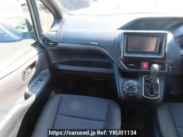 Used 2015 AT toyota noah ZRR80G Image[24]