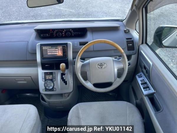 Used 2009 AT toyota noah ZRR75W Image[19]