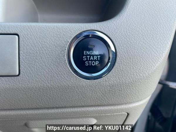 Used 2009 AT toyota noah ZRR75W Image[28]