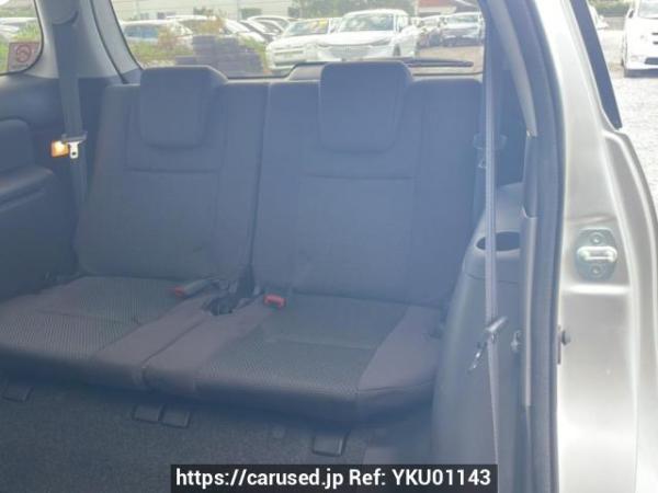 Used 2004 AT toyota wish ANE10G Image[16]