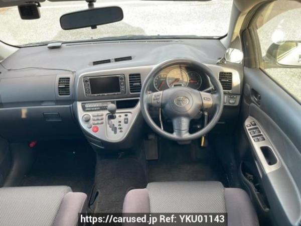 Used 2004 AT toyota wish ANE10G Image[19]