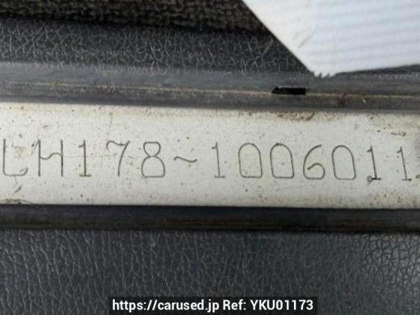 Used 2001 MT toyota hiace-van LH178V Image[10]