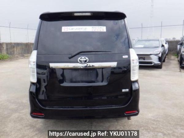 Used 2009 AT toyota noah ZRR70W Image[5]
