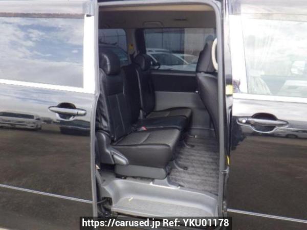 Used 2009 AT toyota noah ZRR70W Image[13]