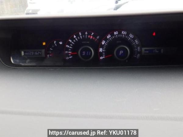 Used 2009 AT toyota noah ZRR70W Image[22]