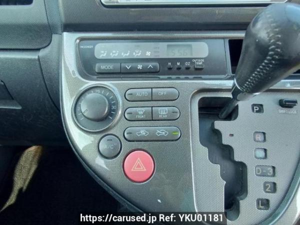 Used 2005 AT toyota wish ZNE10G Image[24]