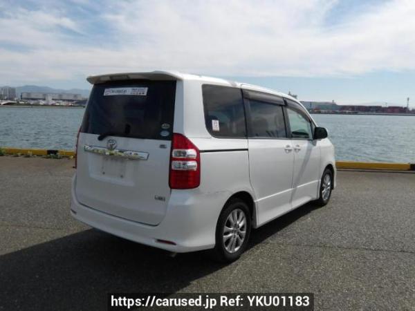 Used 2010 AT toyota noah ZRR70W Image[6]