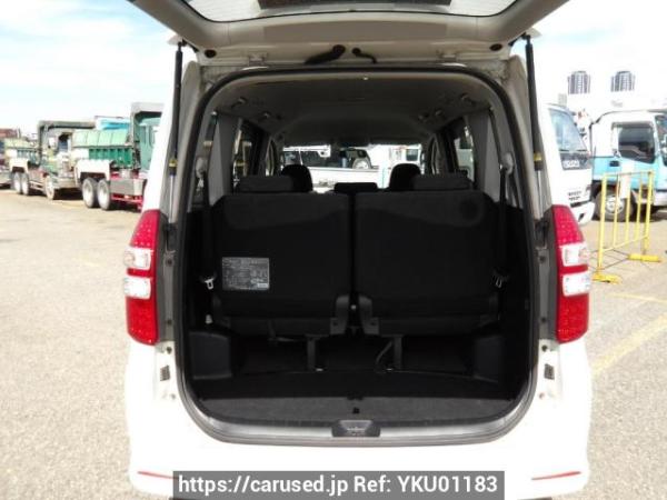 Used 2010 AT toyota noah ZRR70W Image[8]