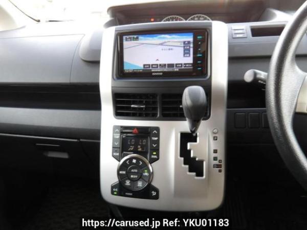 Used 2010 AT toyota noah ZRR70W Image[20]