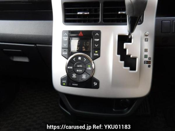 Used 2010 AT toyota noah ZRR70W Image[23]