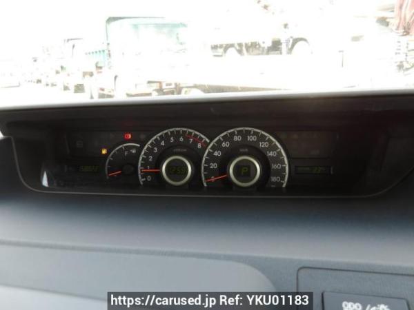 Used 2010 AT toyota noah ZRR70W Image[25]