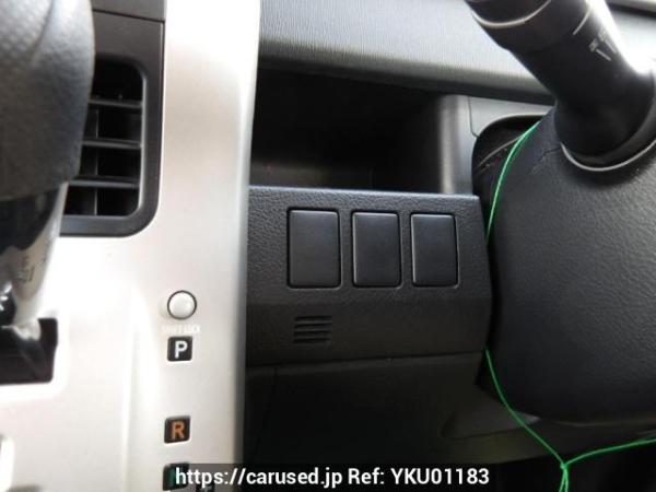 Used 2010 AT toyota noah ZRR70W Image[28]