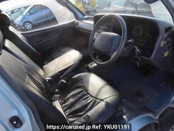 Used 2000 AT toyota hiace-van RZH112V Image[13]