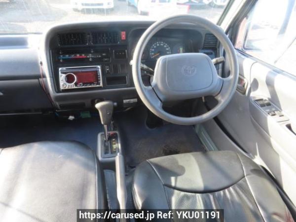 Used 2000 AT toyota hiace-van RZH112V Image[23]