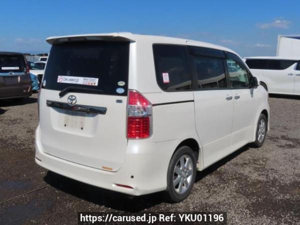 Used 2009 AT toyota noah ZRR70W Image[6]