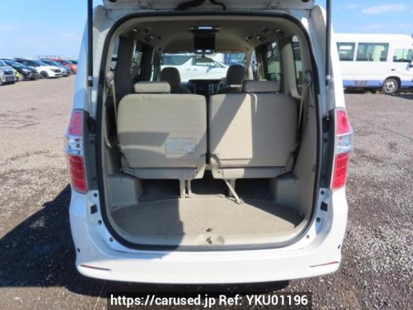 Used 2009 AT toyota noah ZRR70W Image[8]