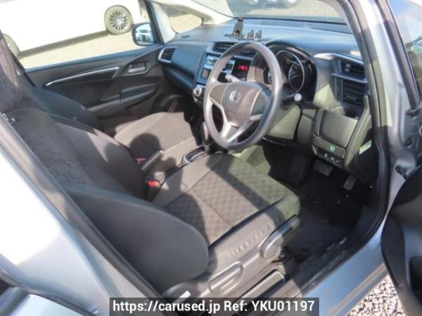 Used 2013 AT honda fit GK4 Image[12]