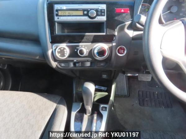 Used 2013 AT honda fit GK4 Image[18]