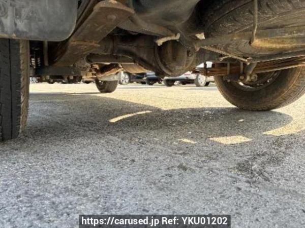 Used 2000 AT toyota regiusace-van RZH112V Image[36]