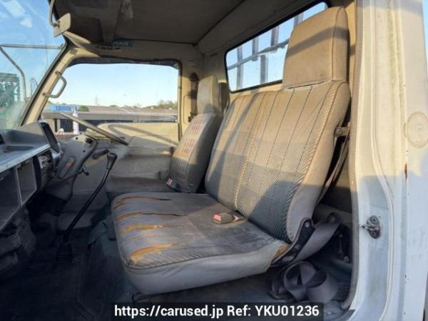 Used 1985 MT mitsubishi canter FE425E Image[12]