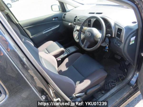 Used 2004 AT toyota wish ZNE10G Image[13]