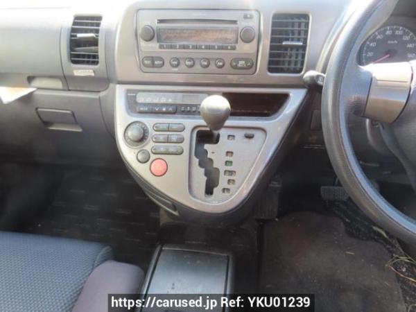 Used 2004 AT toyota wish ZNE10G Image[24]
