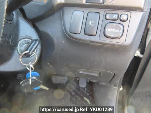 Used 2004 AT toyota wish ZNE10G Image[30]