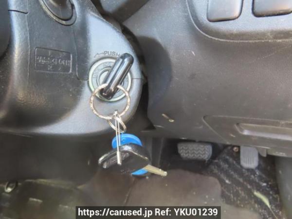 Used 2004 AT toyota wish ZNE10G Image[31]