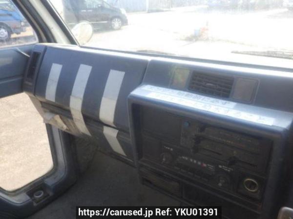 Used 1991 MT isuzu elf-truck NKR58ED Image[14]